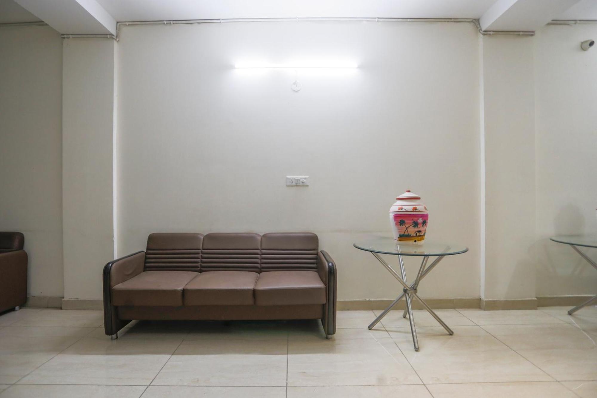 Hotel O Jsb Hotel Faridabad Exterior photo